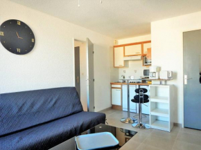 Appartement 2 pièces avec loggia, garage, 3 min de la mer, classé 2 étoiles, ménage inclus - FR-1-251-552